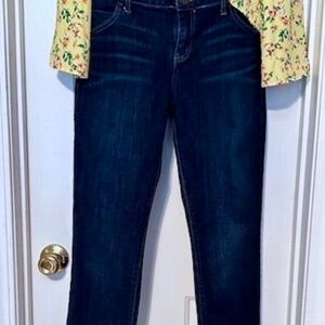 💲SALE💲Host Pick!  Vera Wang Simply Vera Straight Leg Jeans 32/28